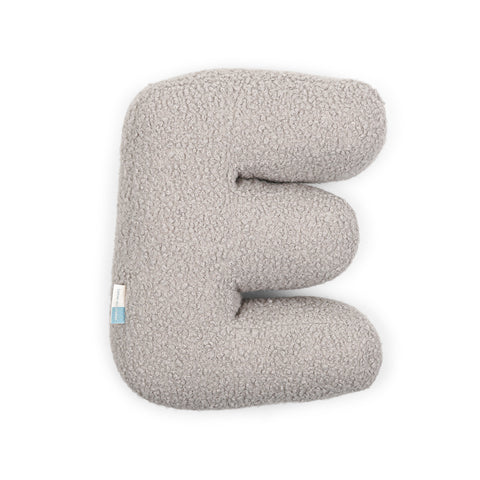 Buchstabe bouclè natur