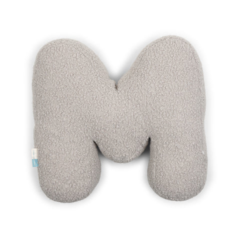 Buchstabe bouclè natur